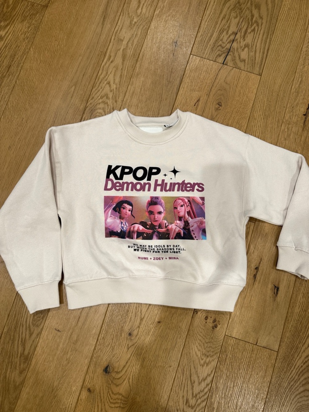 Zara KPOP Demon Hunters Crewneck Sweatshirt - Light Cream with Black Print